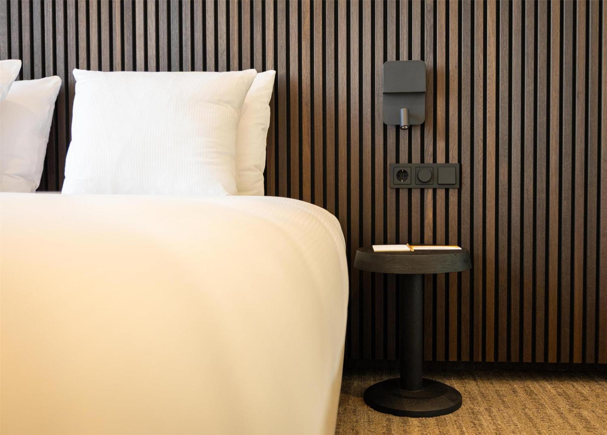 Western Centre Hotel 3*